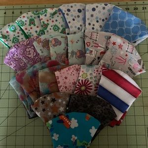 Face mask Tie dye butterfly pattern w/ pocket